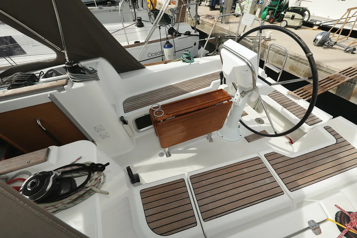 Deck of Cosma, a Jeanneau Sun Odyssey 33i sailboat at Grad Biograd na Moru, Croatia