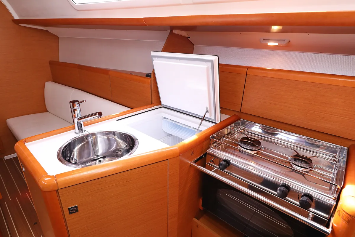 Galley of Cosma, a Jeanneau Sun Odyssey 33i sailboat at Grad Biograd na Moru, Croatia