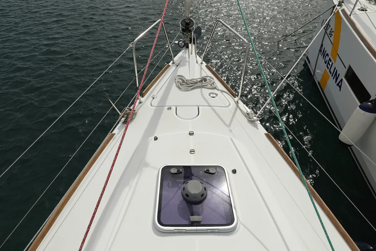 Deck of Cosma, a Jeanneau Sun Odyssey 33i sailboat at Grad Biograd na Moru, Croatia