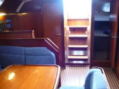 Salon of SY Zoe, a Bavaria 47 sailboat at Kontokali, Greece