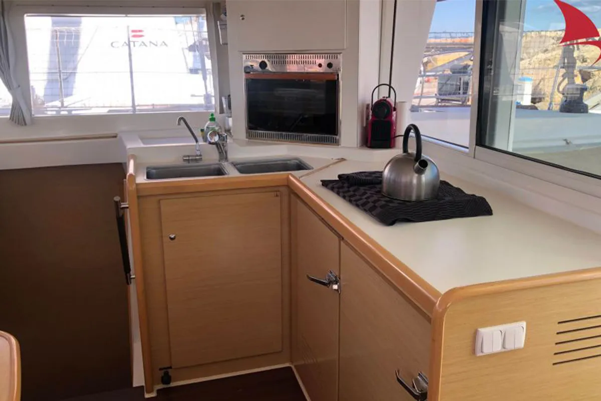 Galley of Maya, a Lagoon 400 catamaran at Plan-d'Aups-Sainte-Baume, France