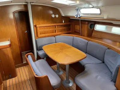 Salon of M&M, a Beneteau Oceanis 411 Celebration sailboat at Grad Omiš, Croatia