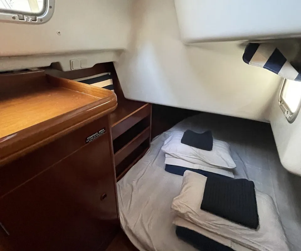 Cabin on M&M, a Beneteau Oceanis 411 Celebration sailboat at Grad Omiš, Croatia