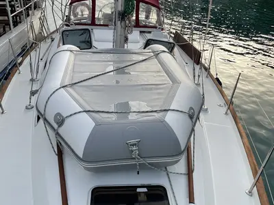 Deck of M&M, a Beneteau Oceanis 411 Celebration sailboat at Grad Omiš, Croatia