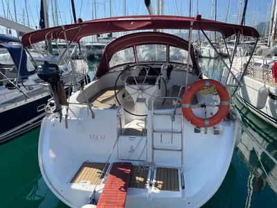 Cockpit of M&M, a Beneteau Oceanis 411 Celebration sailboat at Grad Omiš, Croatia