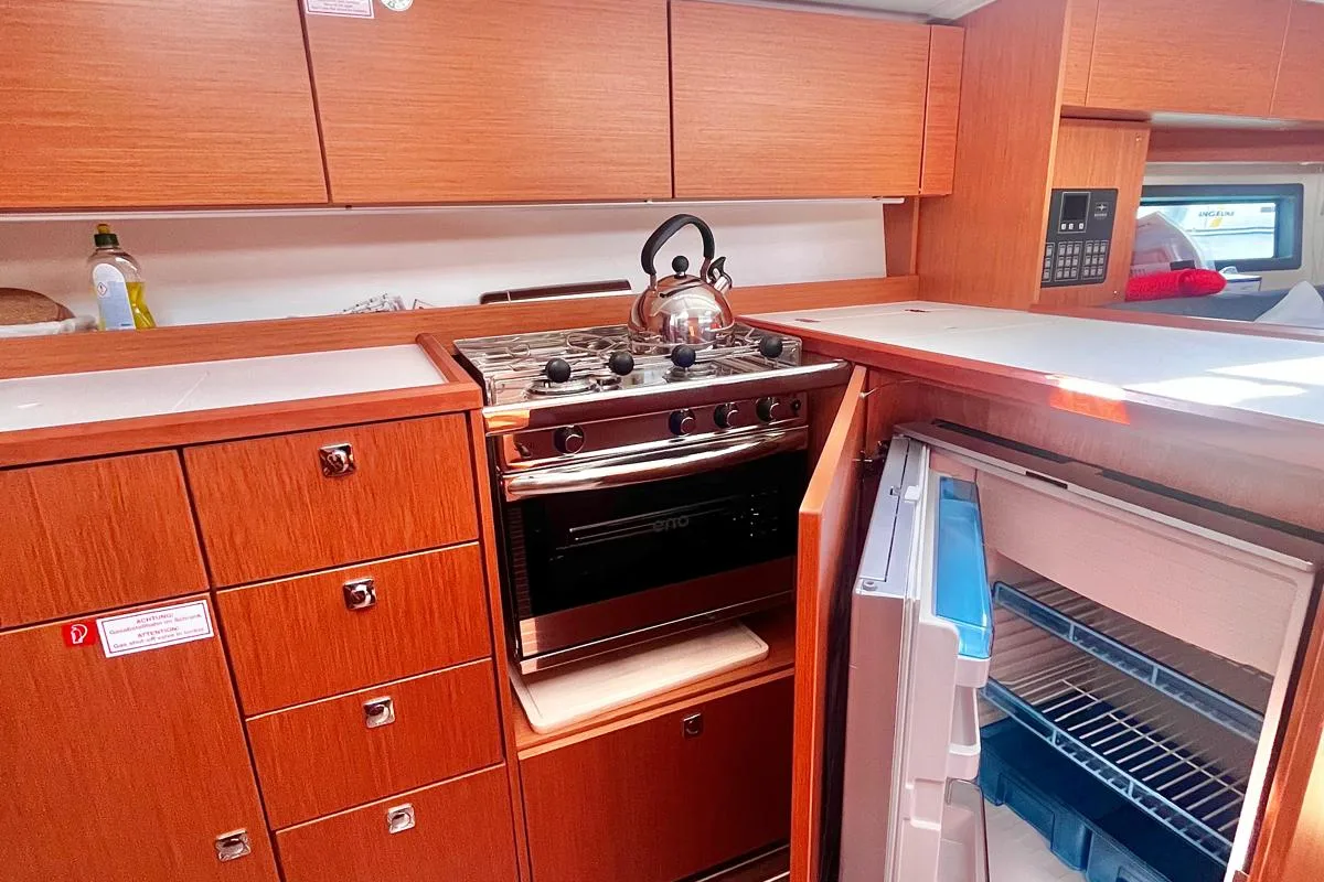 Galley of ARYA, a Bavaria C38 sailboat at Općina Sukošan, Croatia