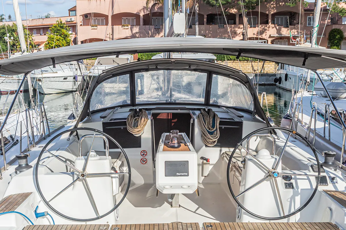 Mania Planet, a Dufour 460 GL sailboat at Tonnarella, Italy