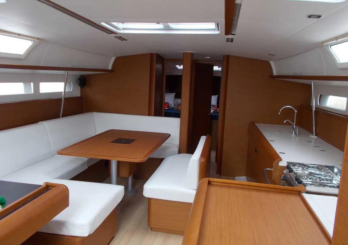 Salon of Bianca Lady Gio, a Jeanneau Sun Odyssey 519 sailboat at Castellammare di Stabia, Italy