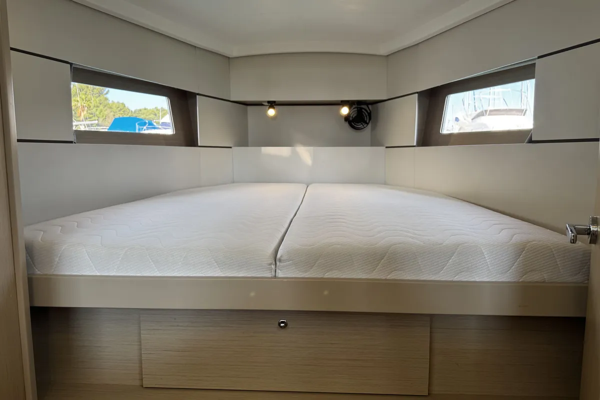 Cabin on Tamara, a Beneteau Oceanis 38.1 sailboat at Općina Rogoznica, Croatia