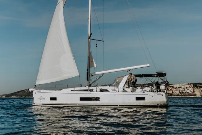 Exterior view of HERA, a Beneteau Oceanis 46.1 sailboat at Grad Šibenik, Croatia