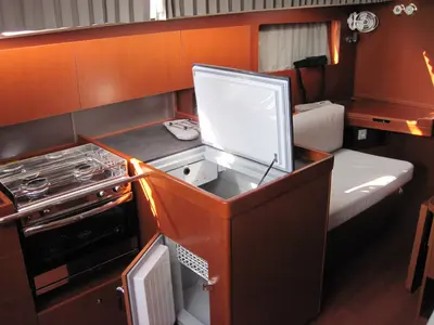 Galley of Stella, a Beneteau Oceanis 41.1 sailboat at Capo d'Orlando, Italy