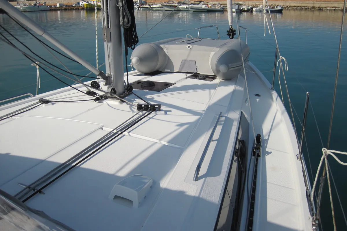 Deck of Stella, a Beneteau Oceanis 41.1 sailboat at Capo d'Orlando, Italy