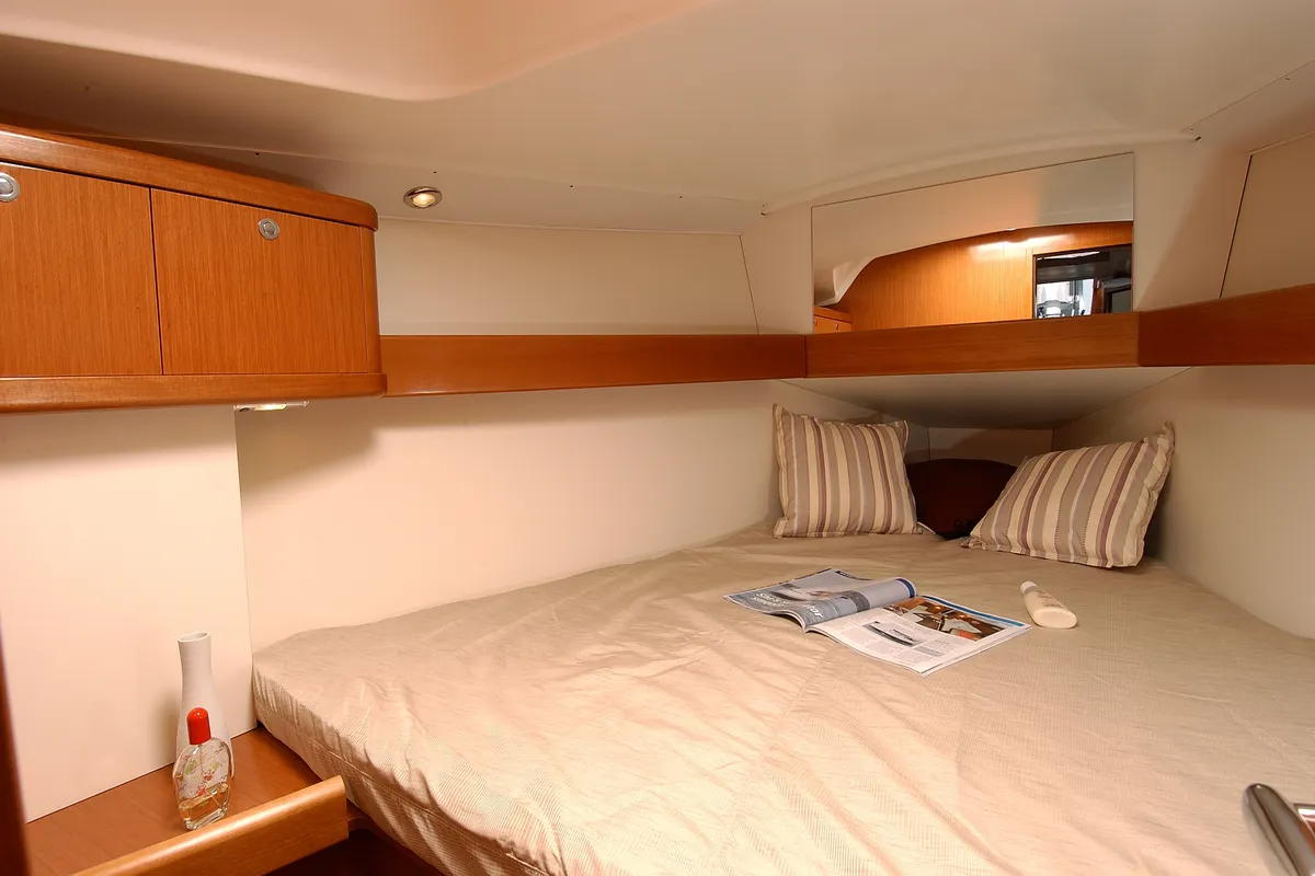 Cabin on Seneca, a Beneteau Oceanis 34 sailboat at Castelló d'Empúries, Spain