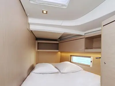 Cabin on Melissa, a Beneteau Oceanis 46.1 sailboat at Fethiye, Turkey