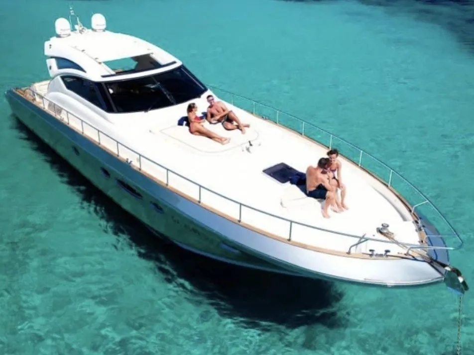 Pa' Que' Mas, a Cayman 55 catamaran at Salerno, Italy