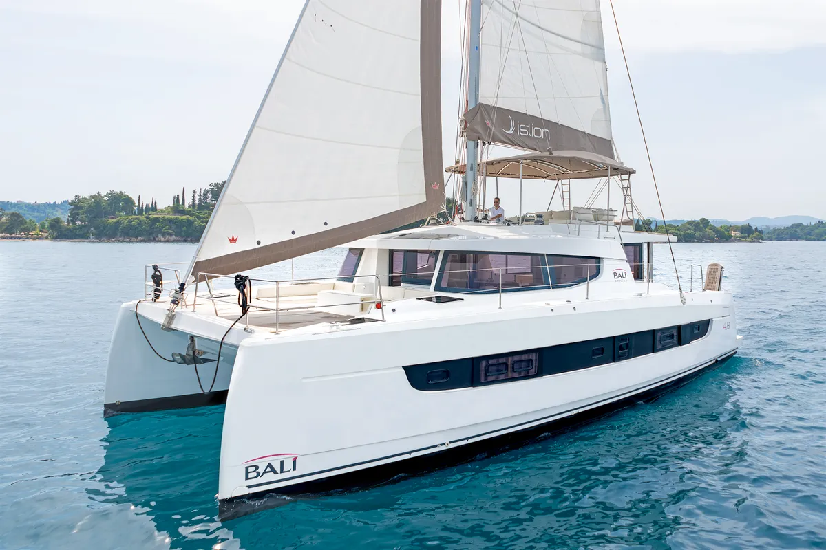 Exterior view of Basma, a Bali 4.8 catamaran at Athens, Greece