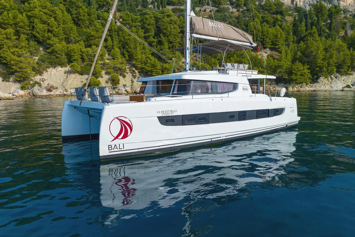 Exterior view of La Vie Est Belle, a Bali 4.8 catamaran at Seget Donji, Croatia