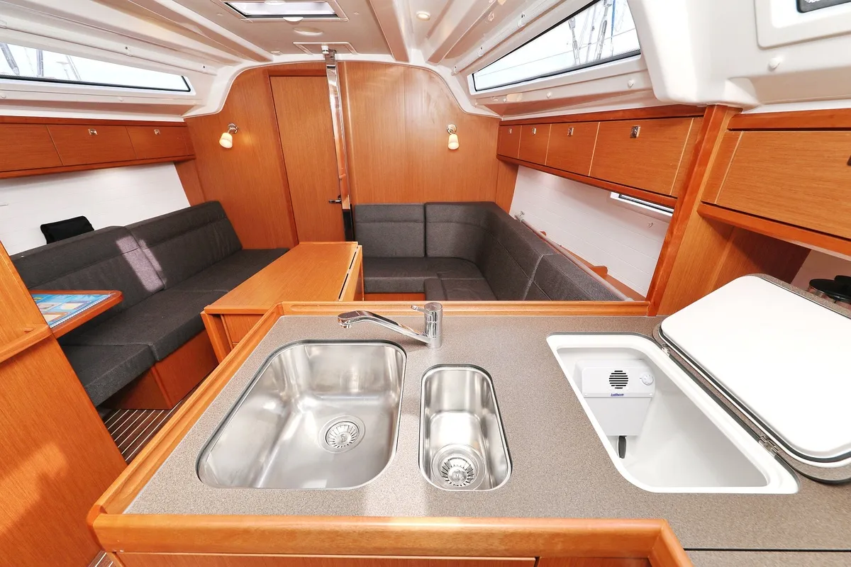 Galley of aMore, a Bavaria Cruiser 37 sailboat at Pirovac, Croatia