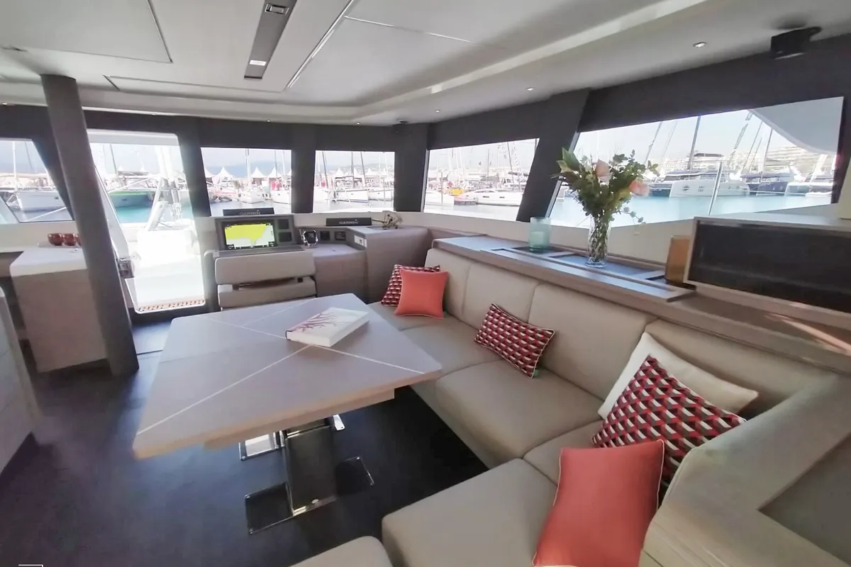 Salon of Libertà - Luxury Catamaran, A/C, Generator, Water maker, Solar panel, a Fountaine Pajot Samana 59 catamaran at Cast…