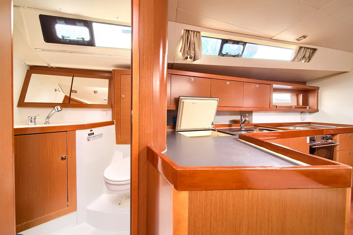 Head on Ponente, a Beneteau Oceanis 45 sailboat at Punat, Croatia
