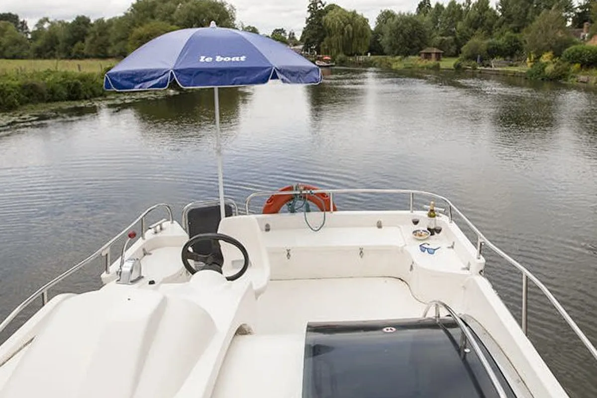 Cockpit of Cygnet Consul, a motorboat at Frankfort, United States