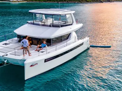 Moorings 464PC Club