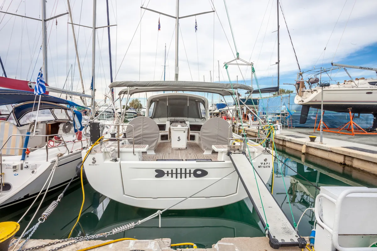 Psari, a Beneteau Oceanis 51.1 sailboat at Athens, Greece
