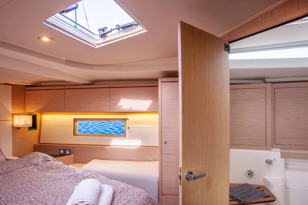 Psari, a Beneteau Oceanis 51.1 sailboat at Athens, Greece
