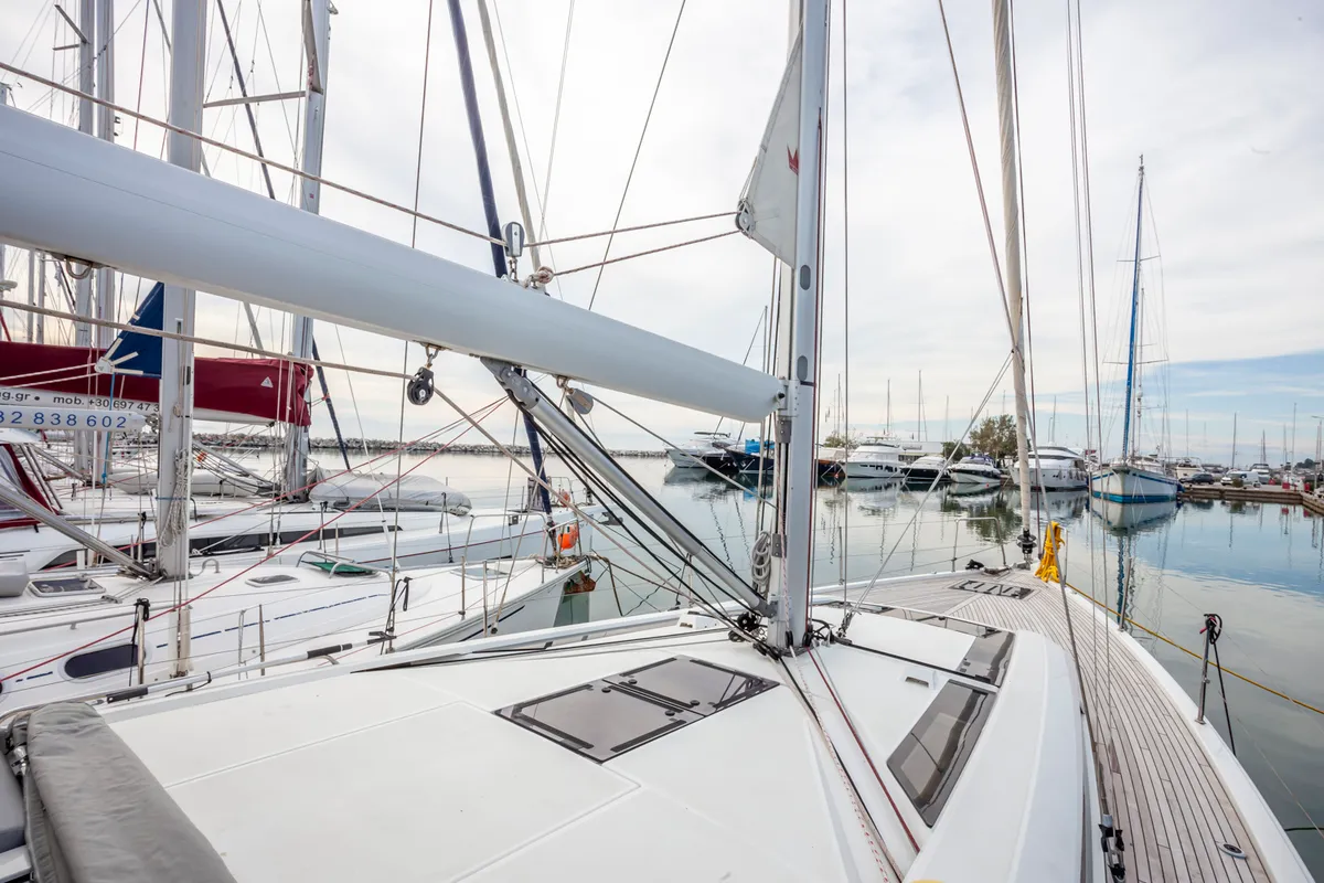 Psari, a Beneteau Oceanis 51.1 sailboat at Athens, Greece