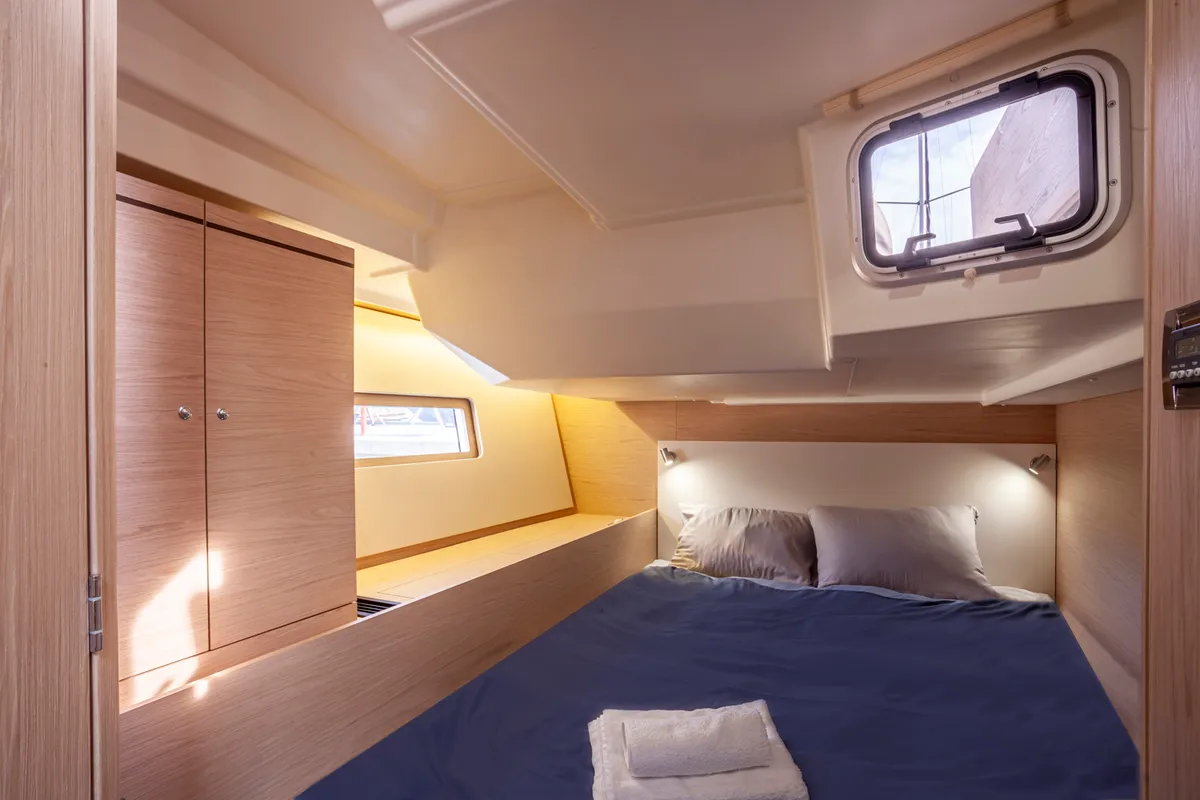 Psari, a Beneteau Oceanis 51.1 sailboat at Athens, Greece