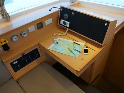 Salon of Myrto, a Lagoon 400 S2 catamaran at Kontokali, Greece