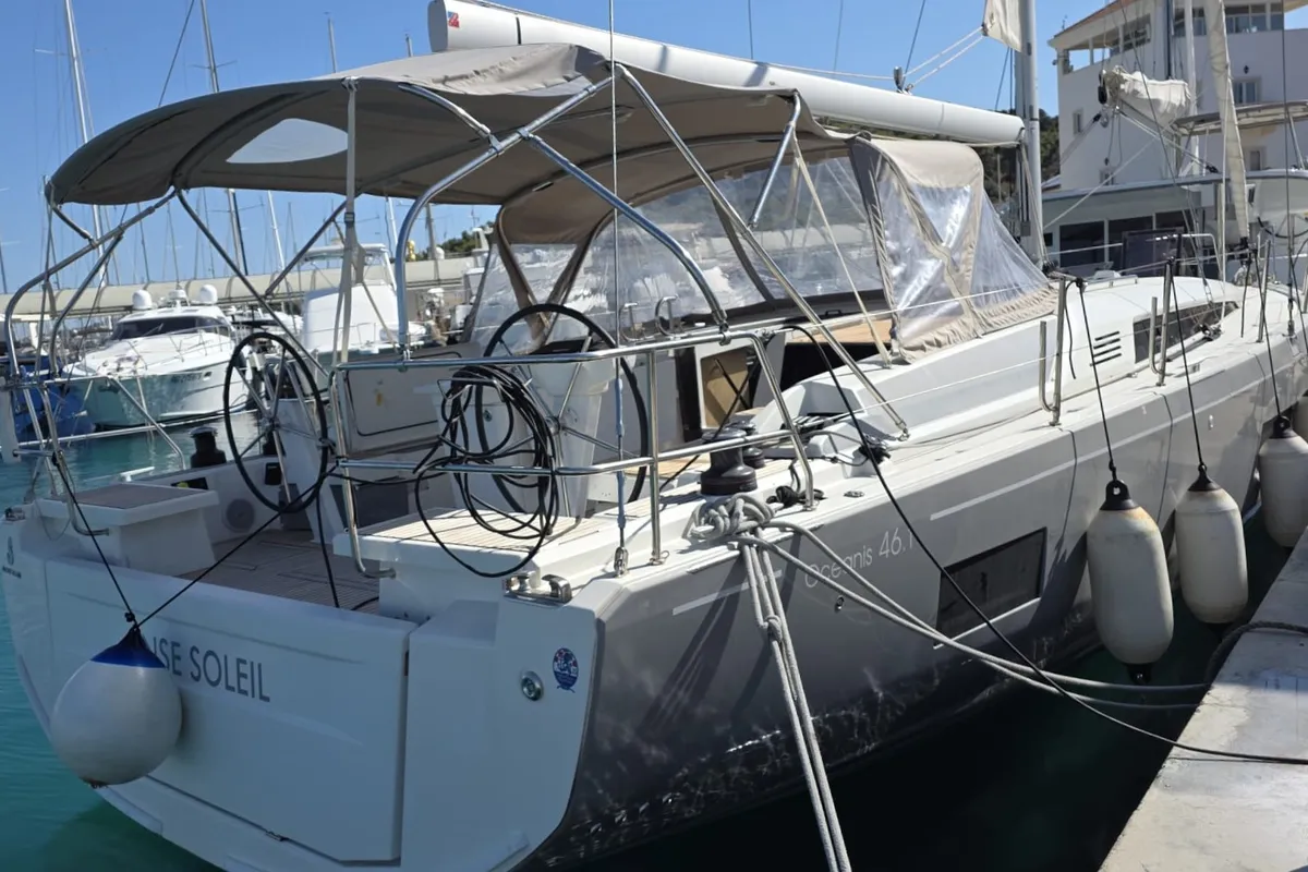Cockpit of Anse Soleil, a Beneteau Oceanis 46.1 sailboat at Općina Rogoznica, Croatia