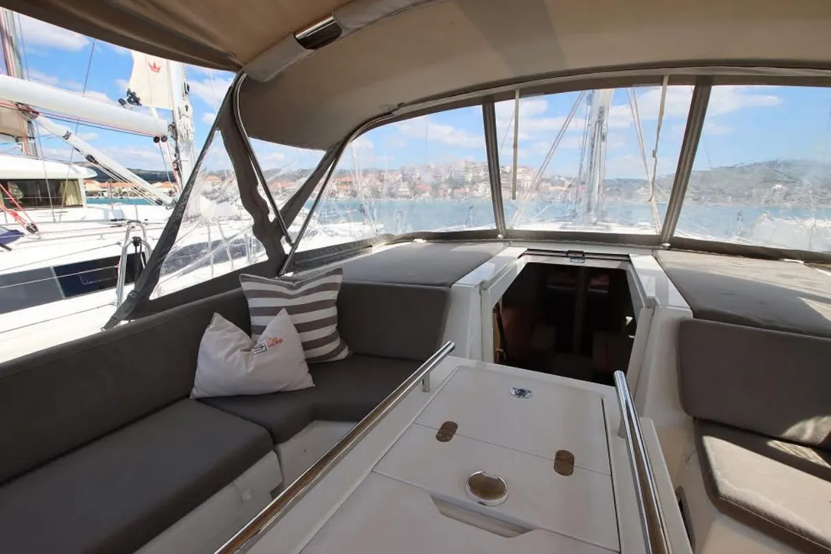Deck of Anse Soleil, a Beneteau Oceanis 46.1 sailboat at Općina Rogoznica, Croatia