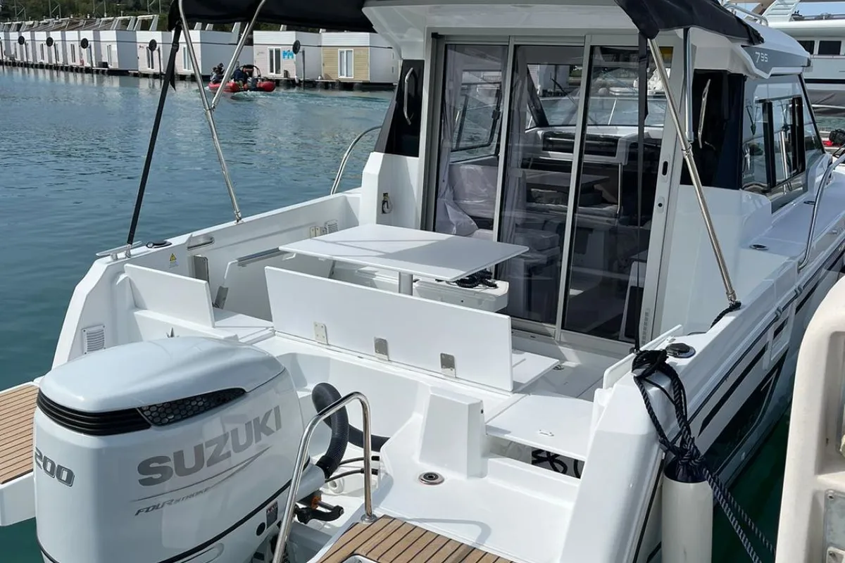 Deck of Medolino, a Jeanneau Merry Fisher 795 Series 2 motorboat at Grad Pula, Croatia