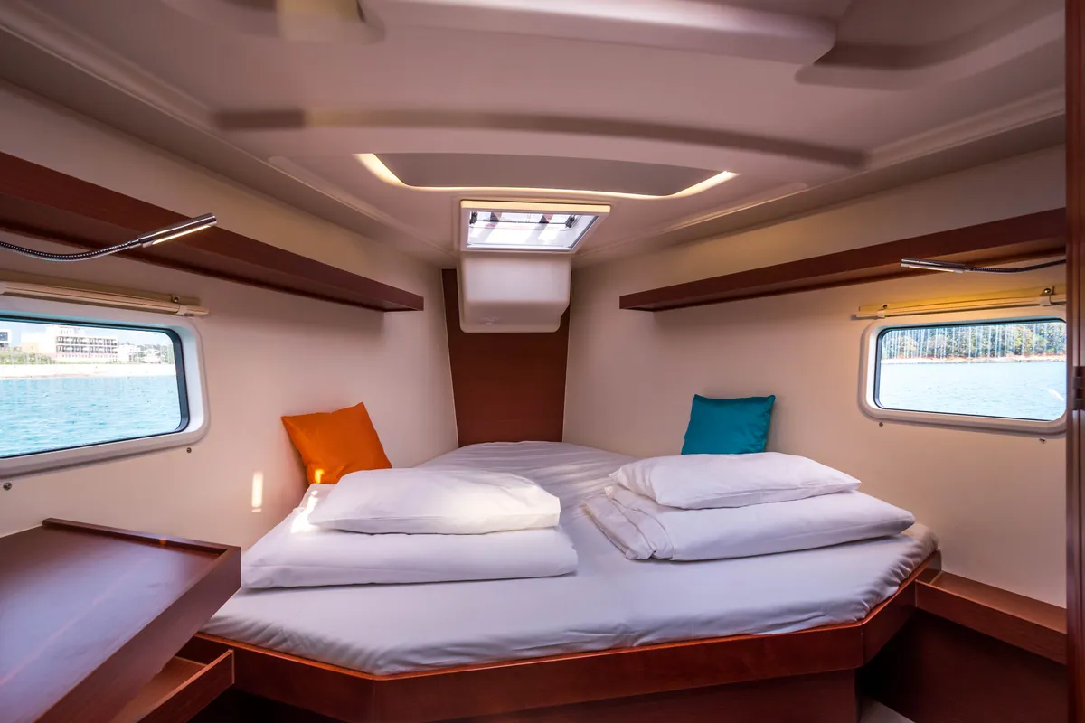 Cabin on Elba, a Hanse 418 sailboat at Medulin, Croatia