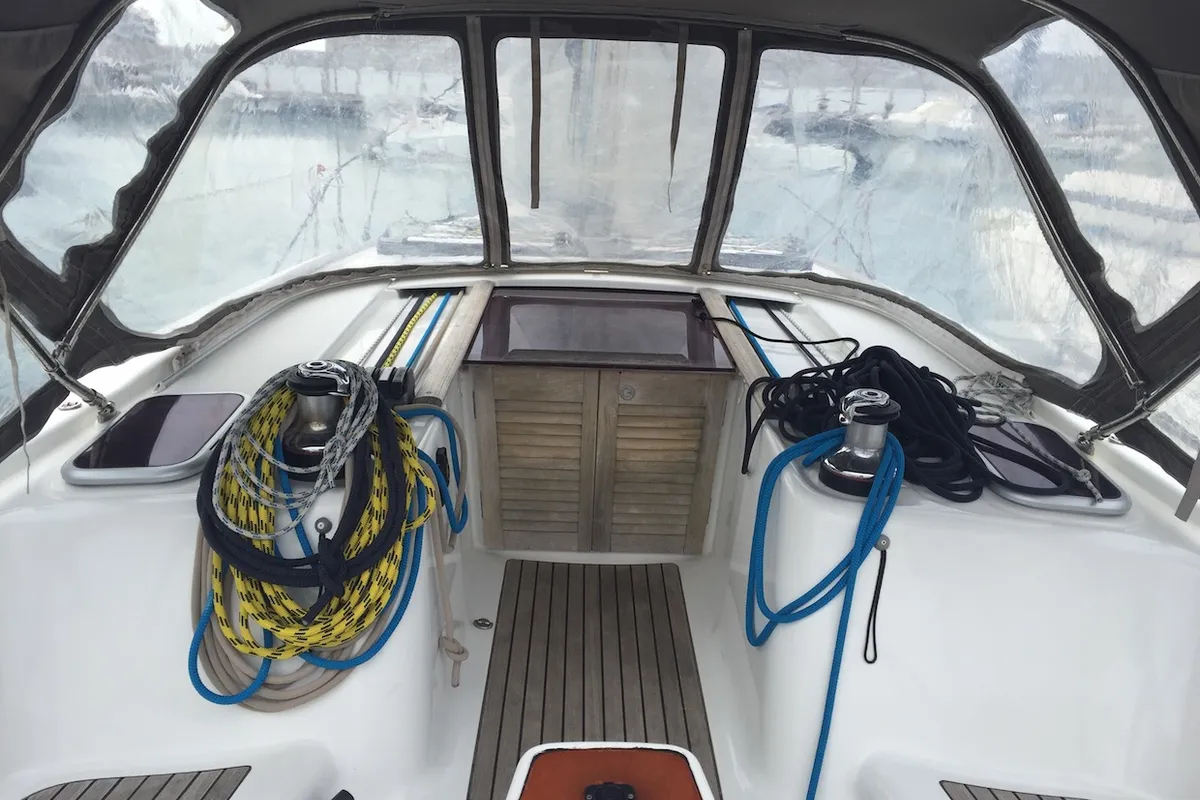 Deck of Meissa, a Beneteau Oceanis 46 sailboat at Rosignano Solvay, Italy