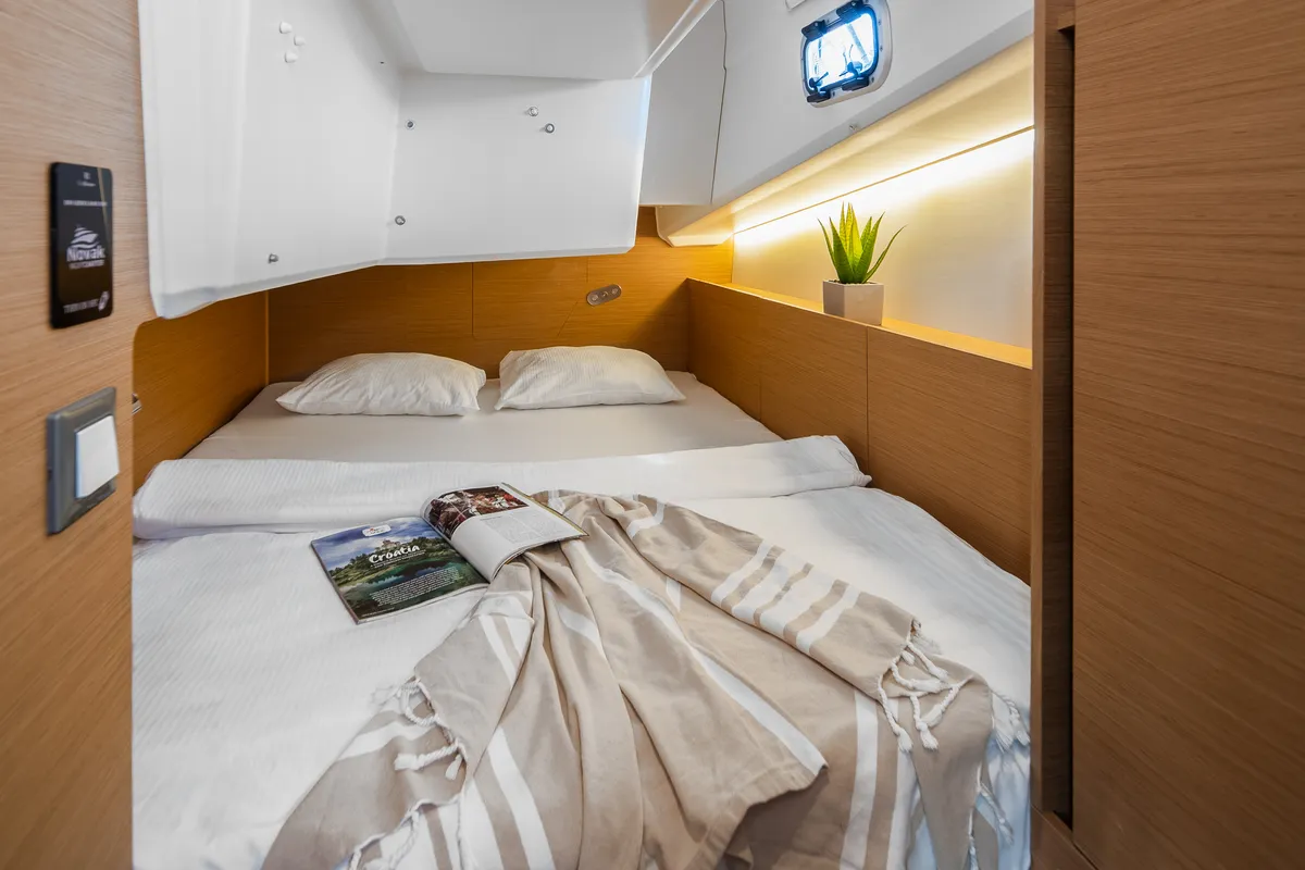 Cabin on Nala, a Jeanneau Sun Odyssey 380 sailboat at Biograd na Moru, Croatia