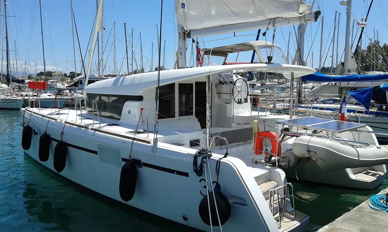 Le Grand Bleu, a Lagoon 39 catamaran at Kontokali, Greece