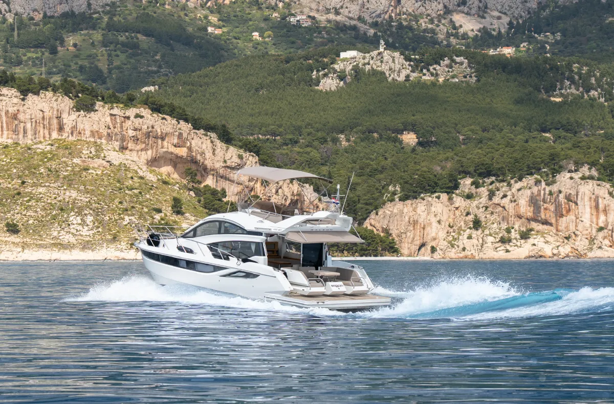 Head on BELLAGIO, a Galeon 430 Skydeck motorboat at Makarska, Croatia