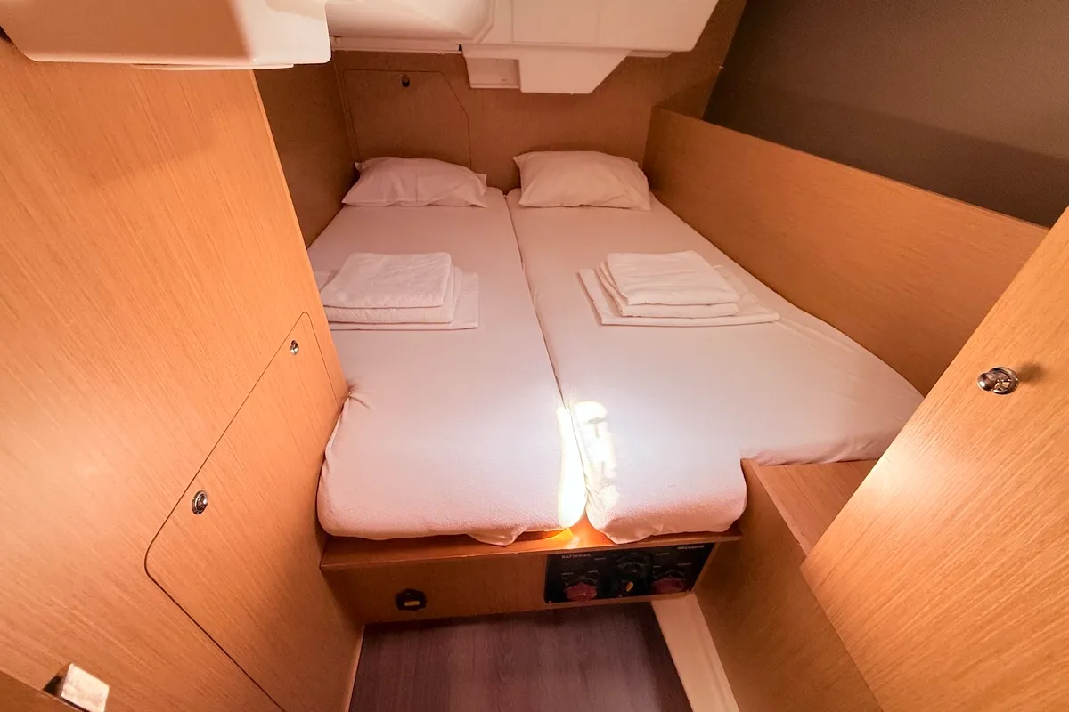 Cabin on Foxy, a Beneteau Oceanis 38.1 sailboat at Sukošan, Croatia