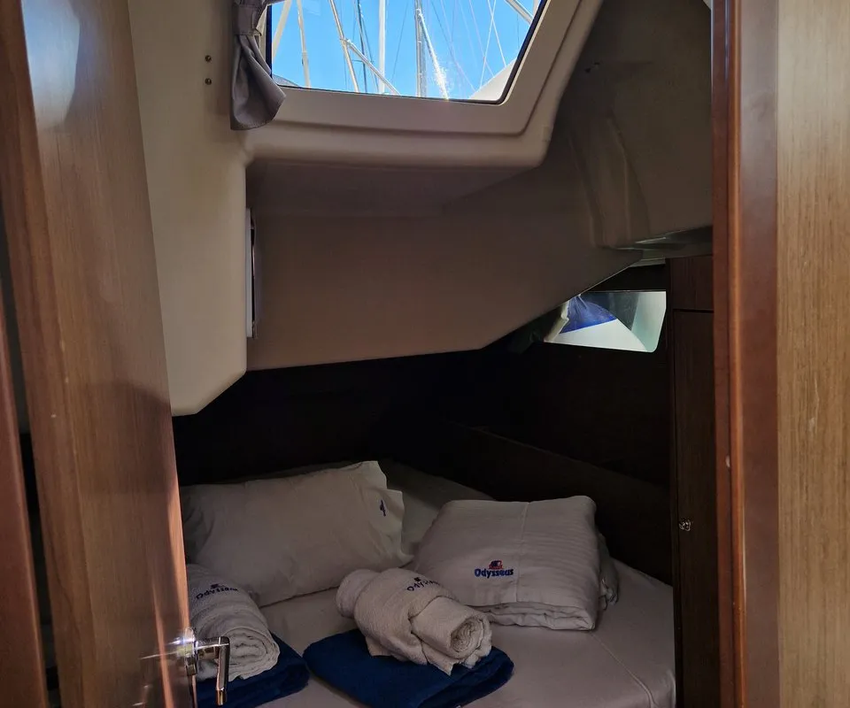 Hera, a Beneteau Oceanis 41.1 sailboat at Municipal Unit of Palairos, Greece