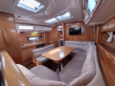 Salon of TY, a Bavaria 39 Cruiser sailboat at Bergen, Norway