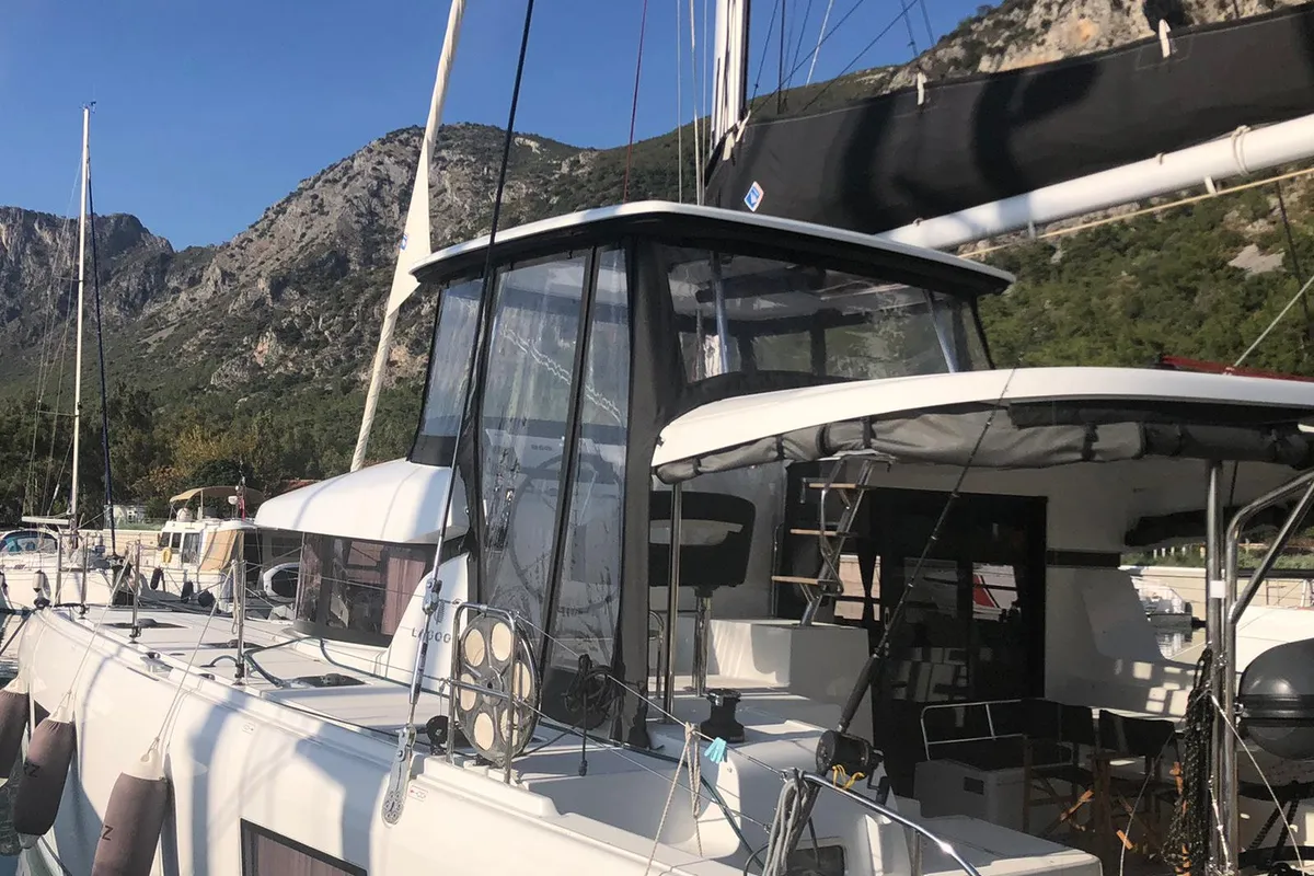 Starz, a Lagoon 42 catamaran at Fethiye, Turkey