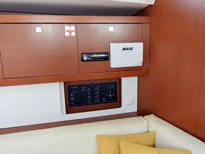 Salon of Bolero, a Beneteau Oceanis 41 sailboat at Athens, Greece