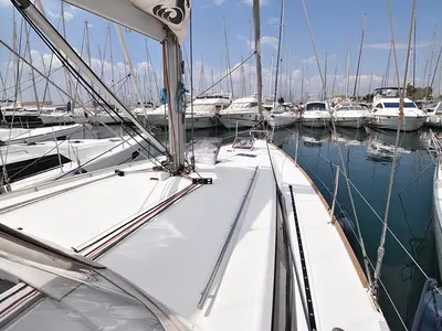 Deck of Bolero, a Beneteau Oceanis 41 sailboat at Athens, Greece