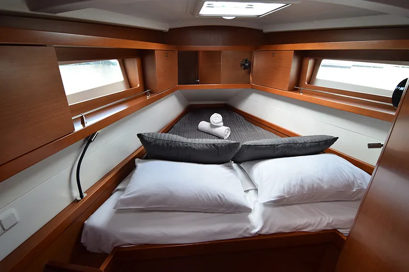 Cabin on Bolero, a Beneteau Oceanis 41 sailboat at Athens, Greece