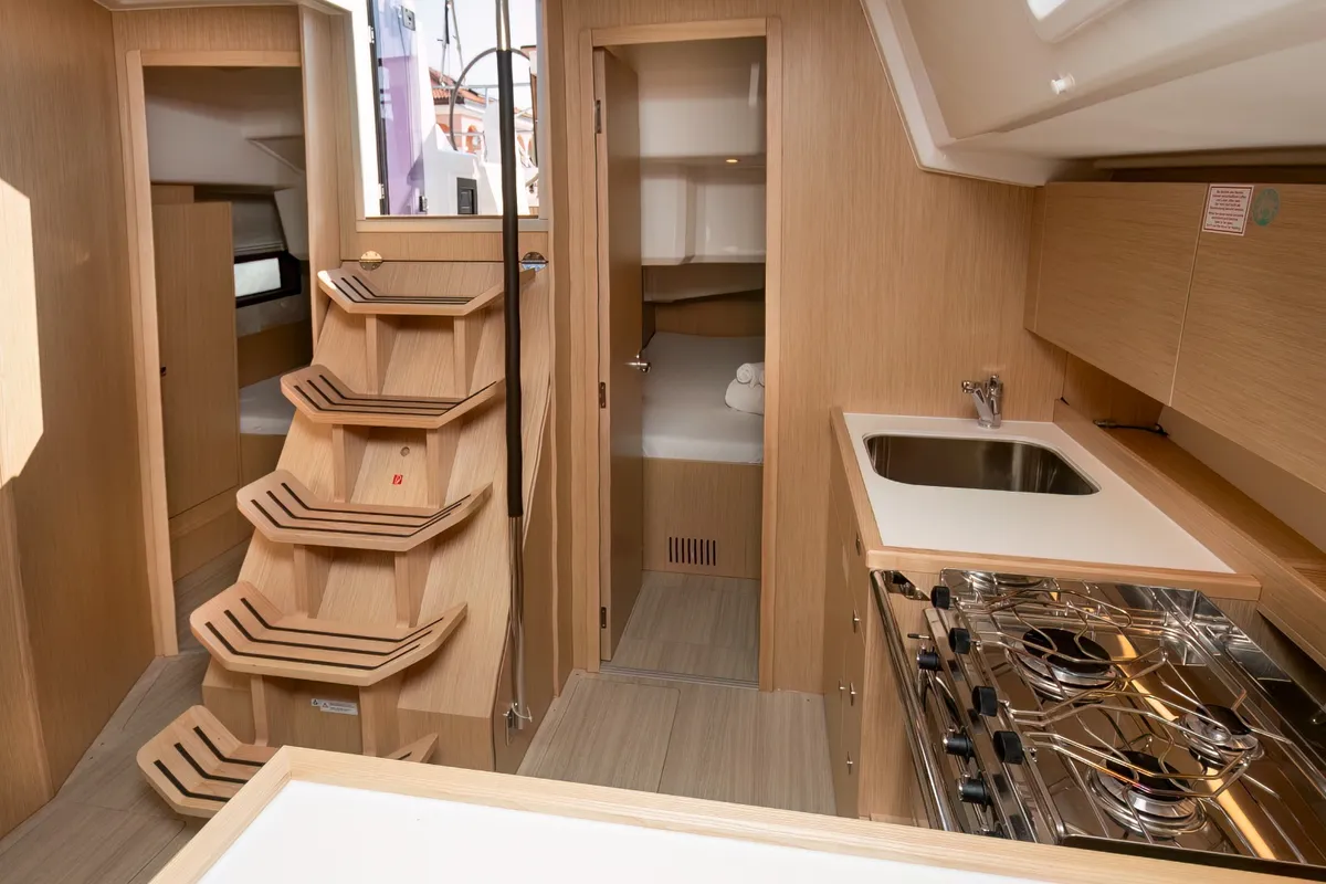 Salon of Aura, a Bavaria C38 sailboat at Tribunj, Croatia