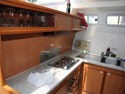 Galley of Schumann, a Gulet Tarpon 42 N motorboat at Lübz, Germany