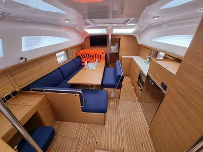 Salon of Linea Uno, a Elan Impression 45.1 sailboat at Zadar, Croatia