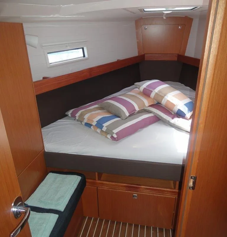 Cabin on Ile, a Bavaria Cruiser 41 sailboat at Split, Croatia